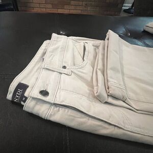 NYDJ, Marilyn Straight, like new.